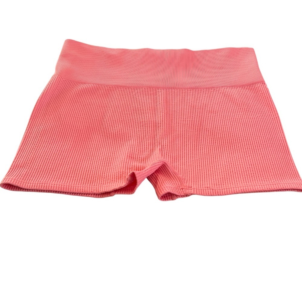 NWOT- COLSIE Ribbed Athletic Shorts in coral